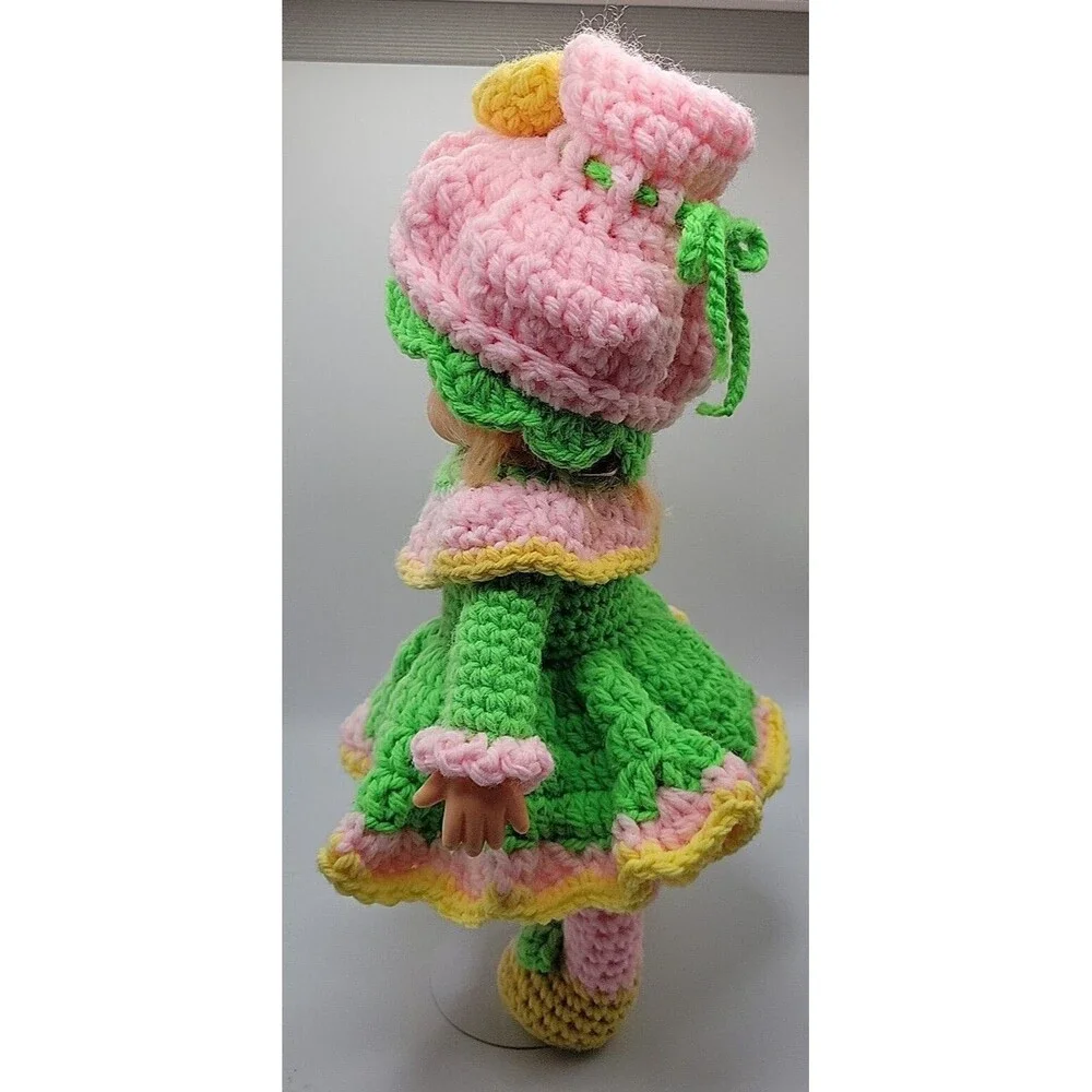 Hand Made Strawberry Shortcake Crocheted Doll Bubble Gum 12